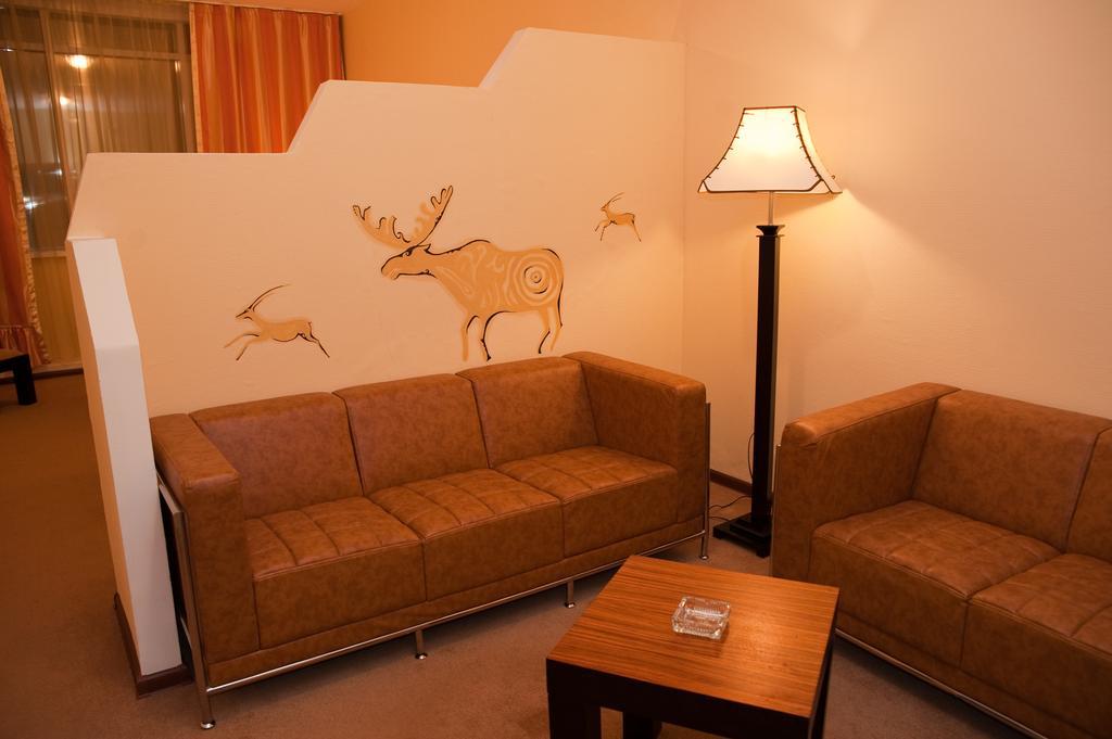 ホテル Artastana 部屋 写真